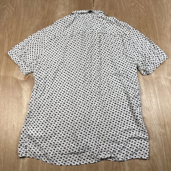 All Saints Mens White W/ Black Hearts Shorts Sleeve Button Up Shirt Size Medium - Picture 5 of 6